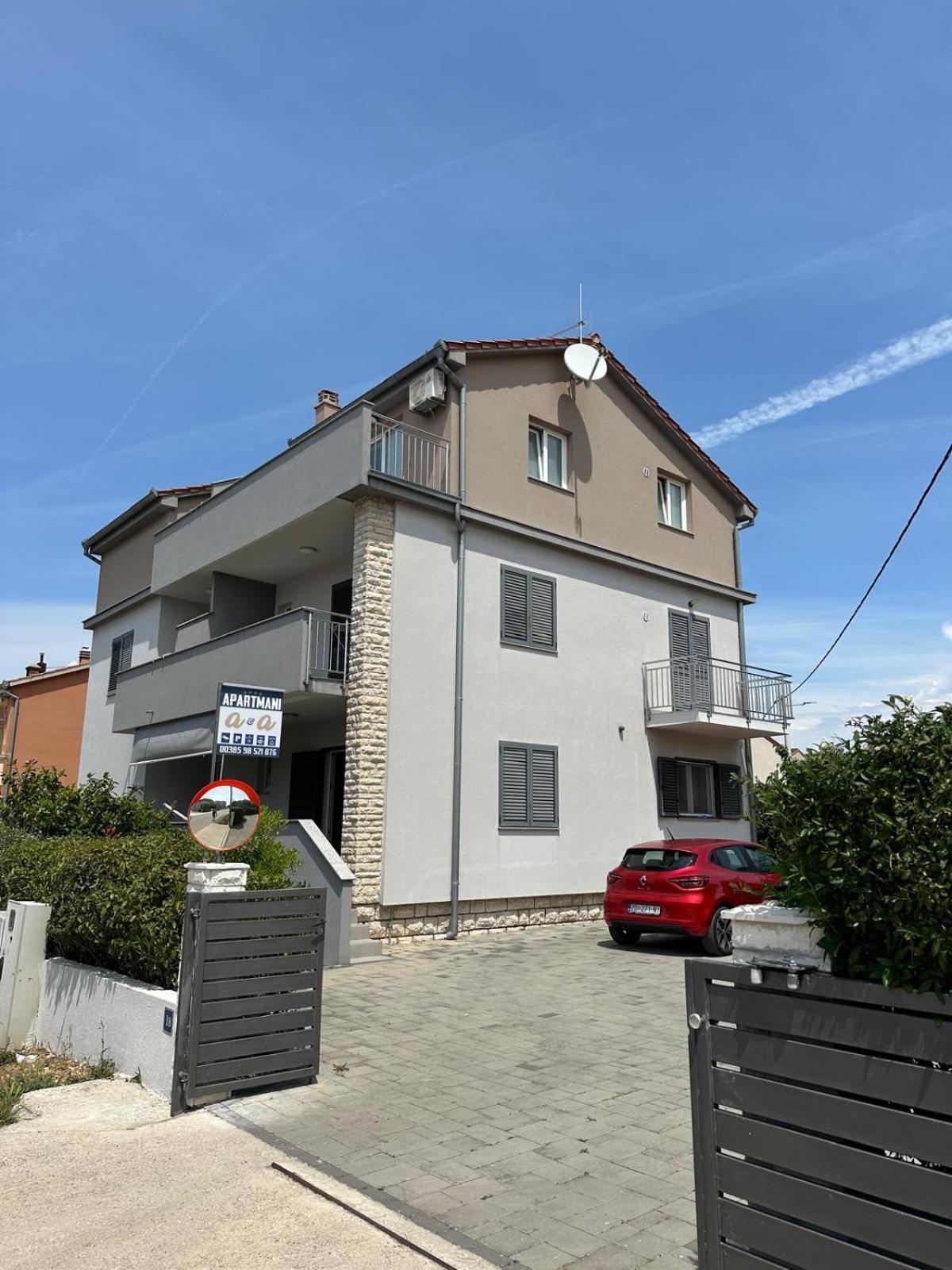 A&a Apartment *