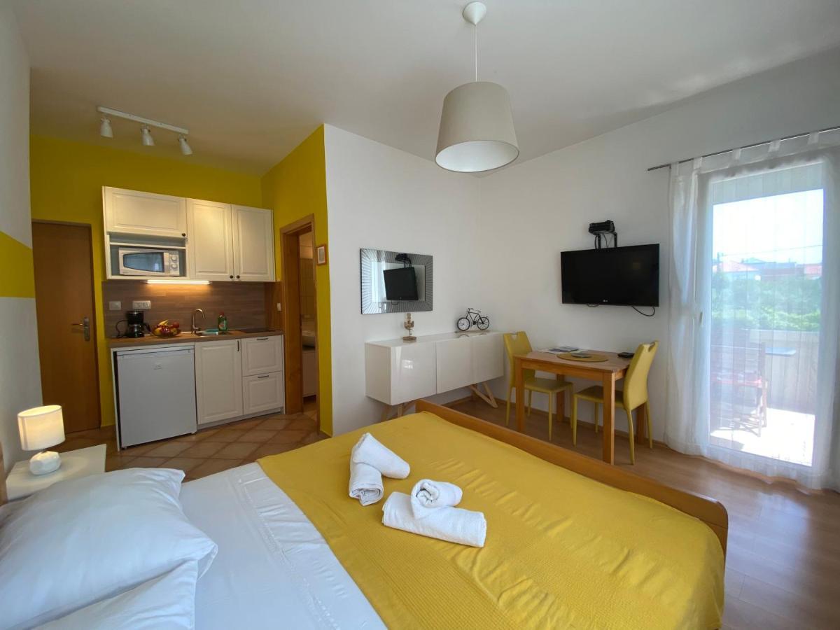 A&a Apartment *